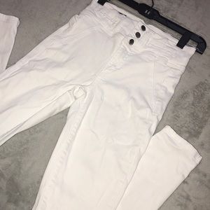 White Bebe skinny jeans